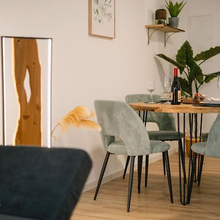 Modernes 2-Zimmer Themen-Apartment Im Zentrum Bayreuth Exterior foto